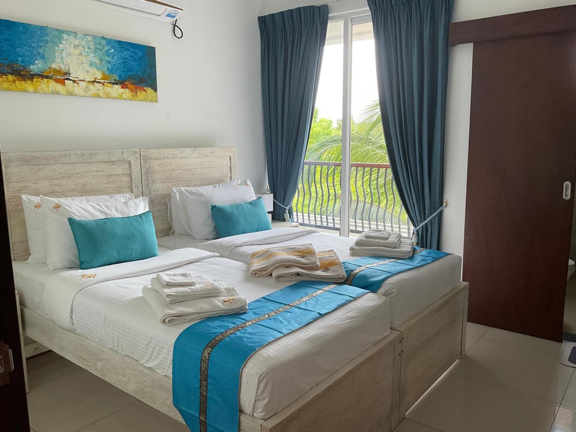 Beach Bliss Trincomalee Exterior foto